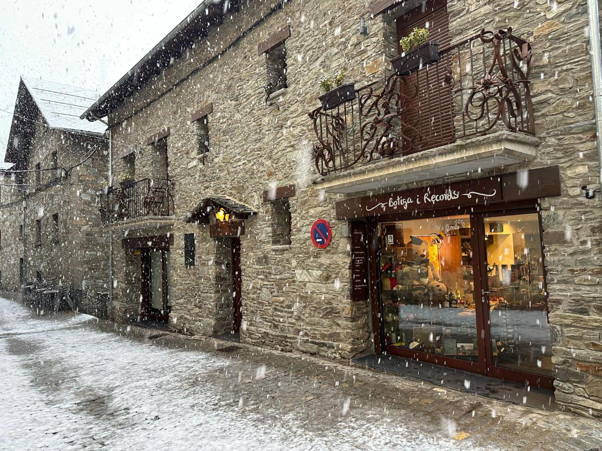 Rural L'Ortiga Blanca Hotel Queralbs Exterior photo